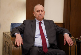 أسامة عبد العزيز النجيفي