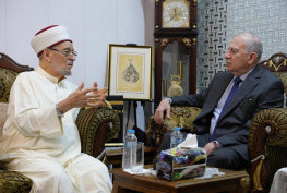 أسامة عبد العزيز النجيفي