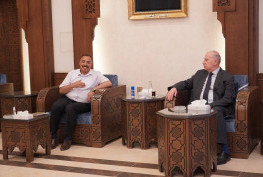 أسامة عبد العزيز النجيفي
