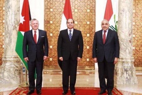 القمة الثلاثية
