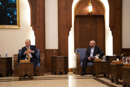 أسامة عبد العزيز النجيفي