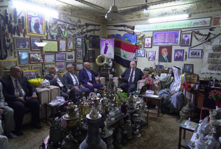 أسامة عبد العزيز النجيفي