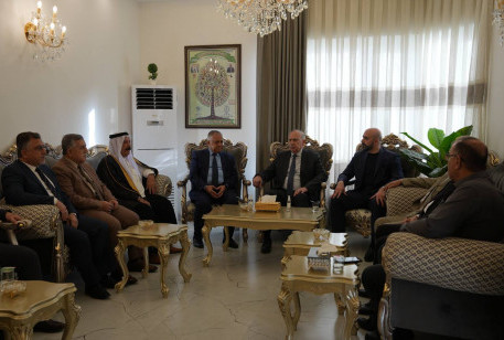 أسامة عبد العزيز النجيفي
