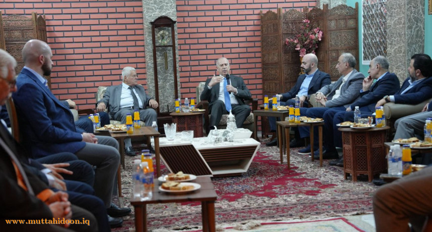 أسامة عبد العزيز النجيفي