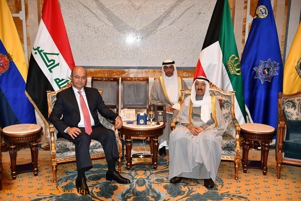 امير الكويت يستقبل رئيس الجمهورية
