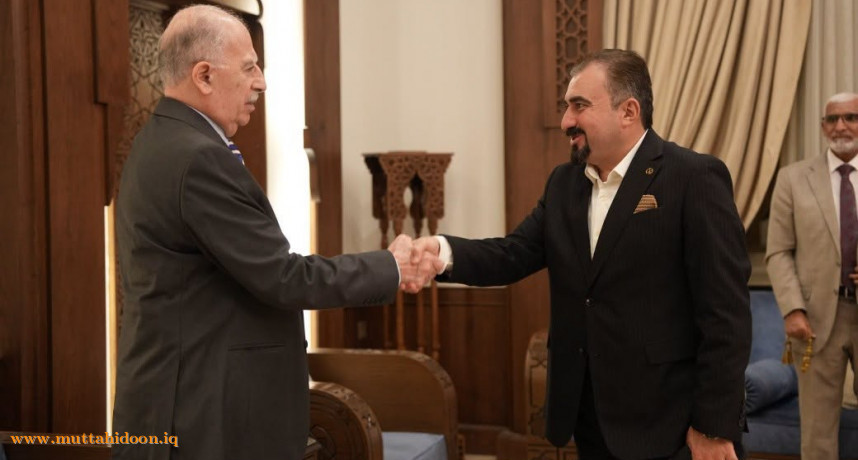 أسامة عبد العزيز النجيفي