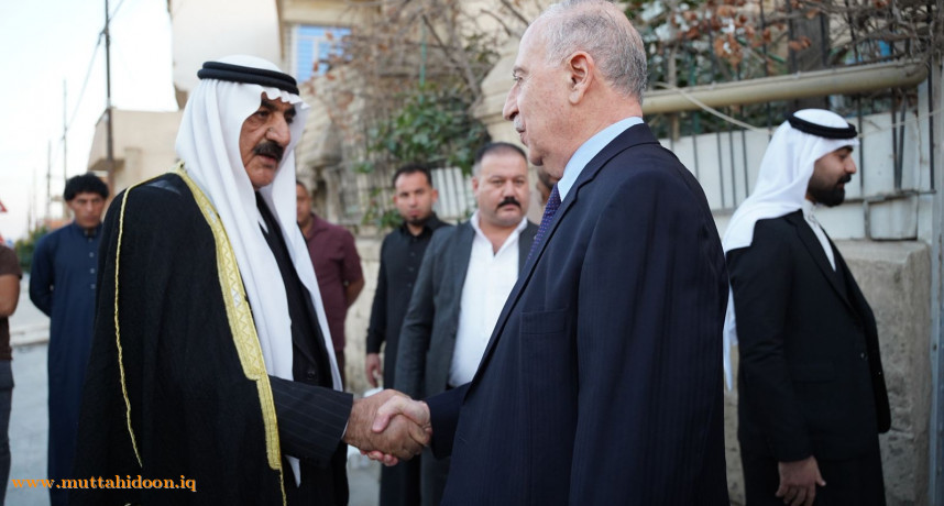 أسامة عبد العزيز النجيفي