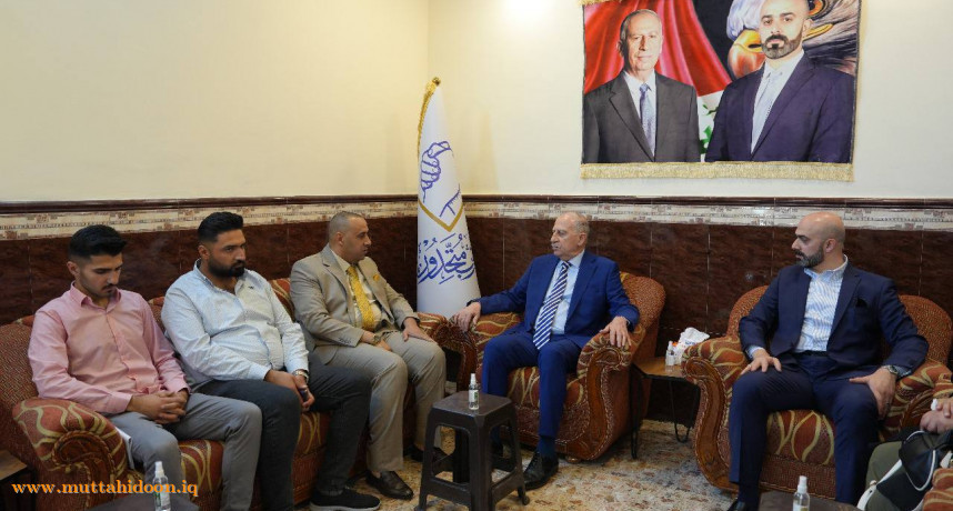 أسامة عبد العزيز النجيفي