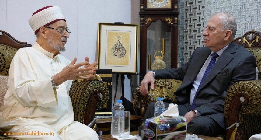 أسامة عبد العزيز النجيفي