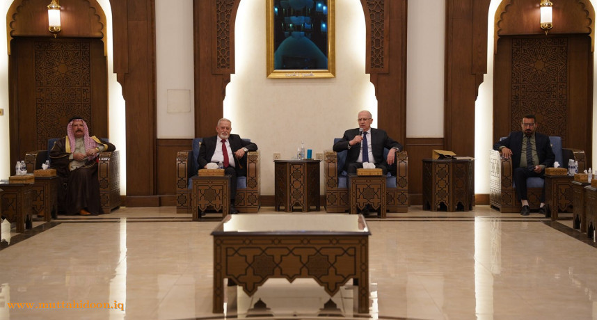 أسامة عبد العزيز النجيفي