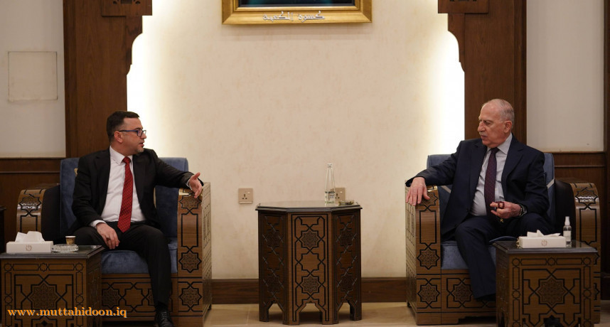 أسامة عبد العزيز النجيفي
