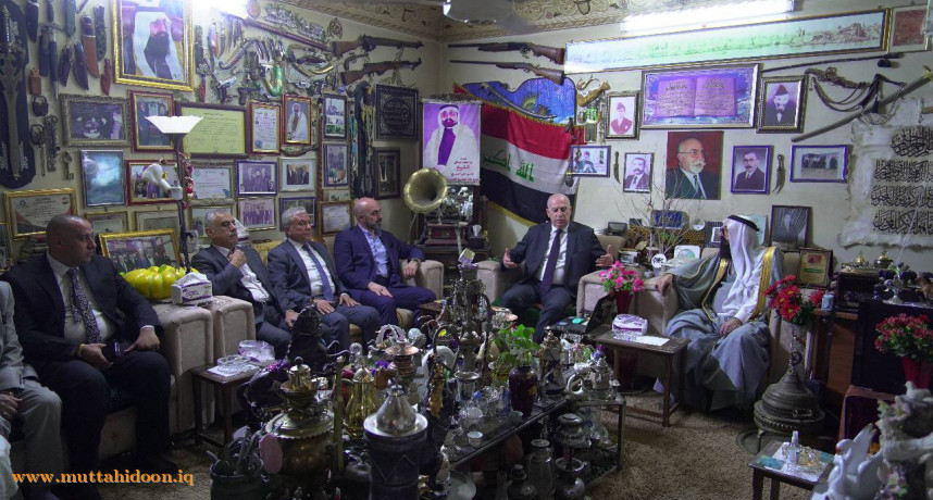 أسامة عبد العزيز النجيفي